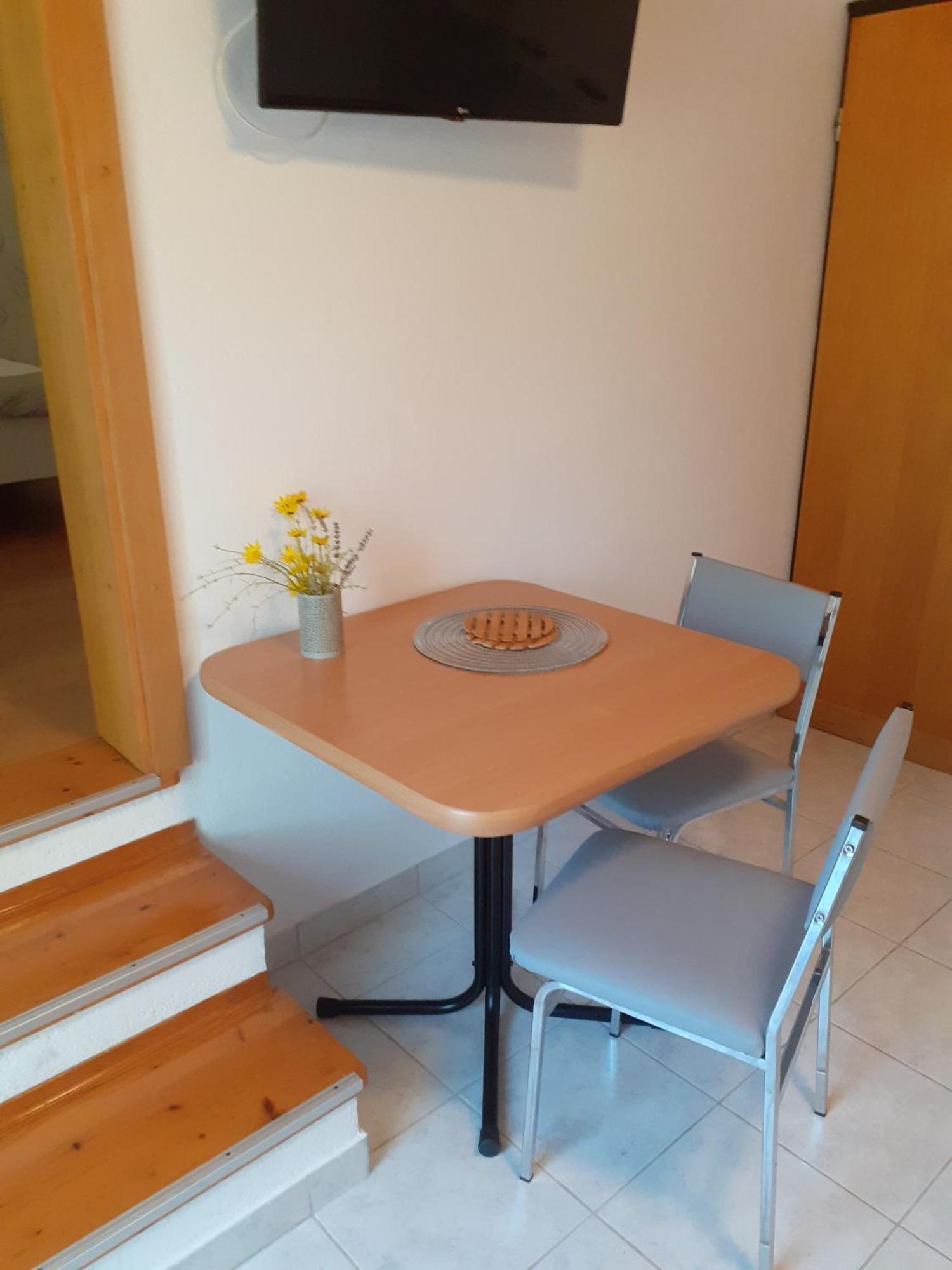 בול Guesthouse Apartment Bozica מראה חיצוני תמונה