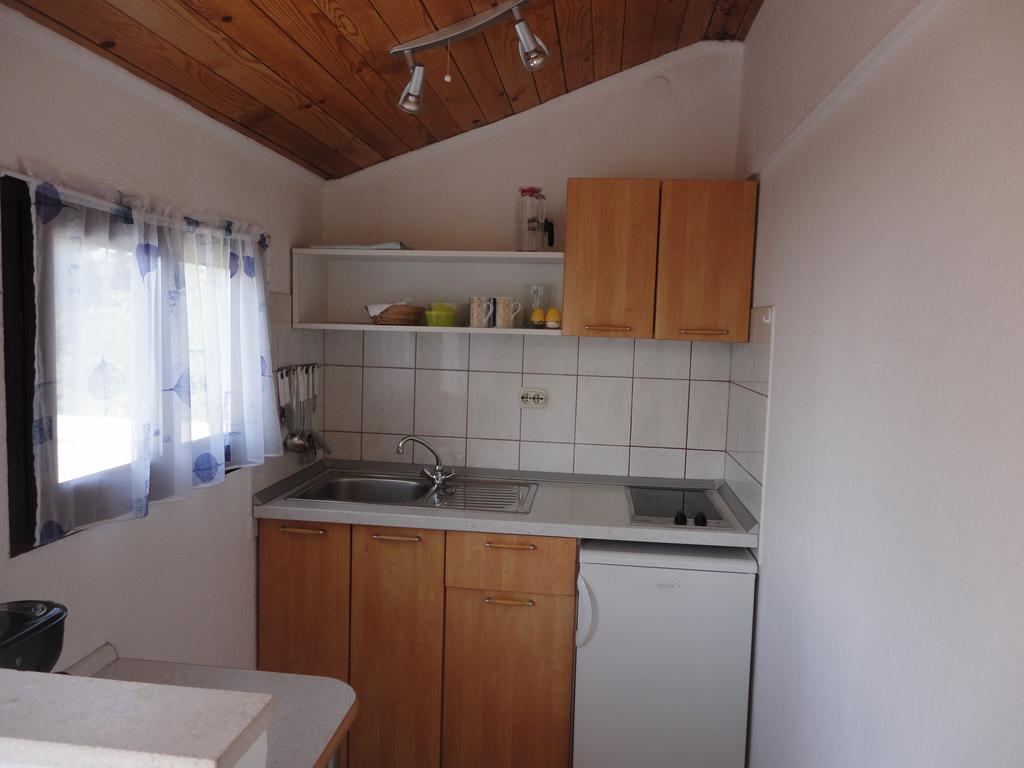 בול Guesthouse Apartment Bozica מראה חיצוני תמונה