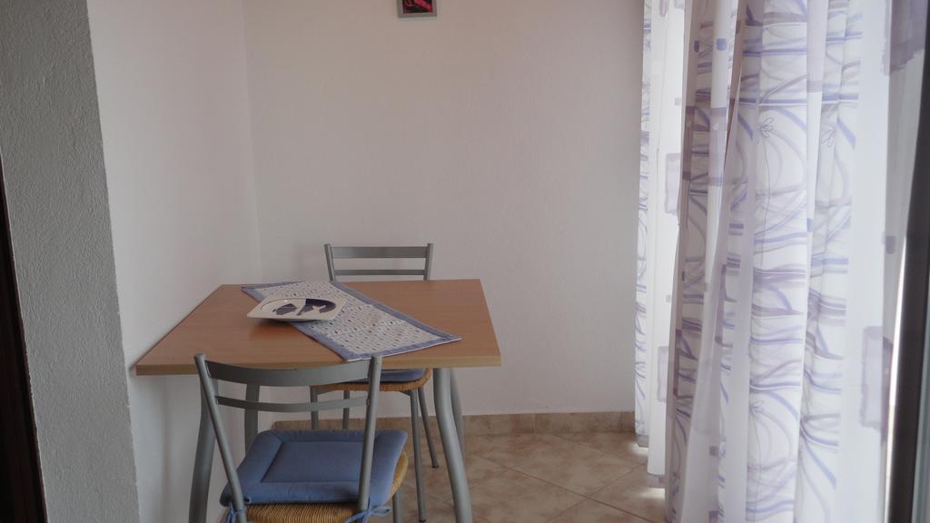 בול Guesthouse Apartment Bozica מראה חיצוני תמונה